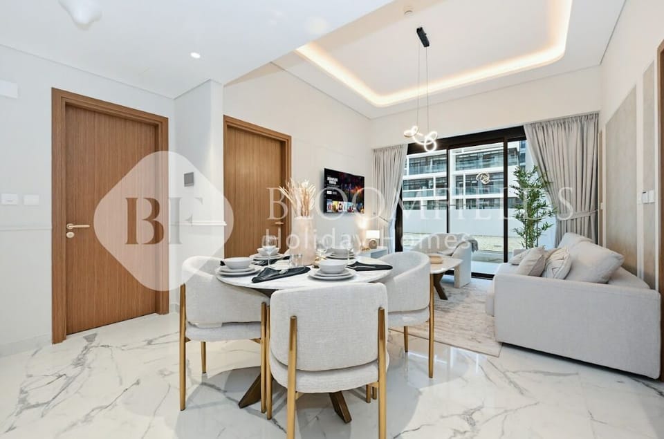 Comfort Apartment | Dining