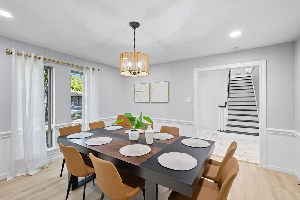 House (Multiple Bedrooms) | Interior