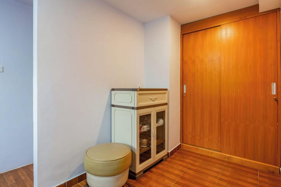 Classic Villa, 2 Bedrooms | Interior