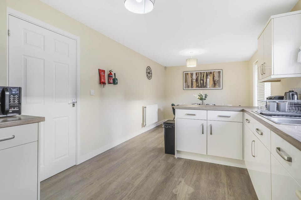 House | 5 bedrooms, Internet