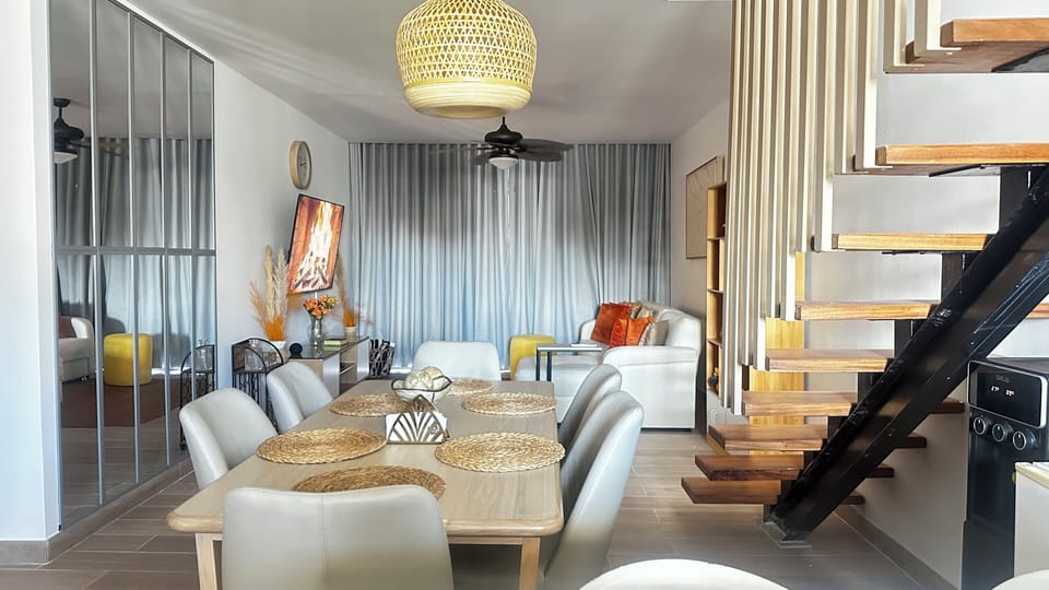 Apartment, 2 Bedrooms, Accessible, Balcony | Dining room