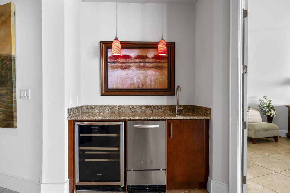 Signature Condo, 3 Bedrooms, Balcony, Beach View | Minibar