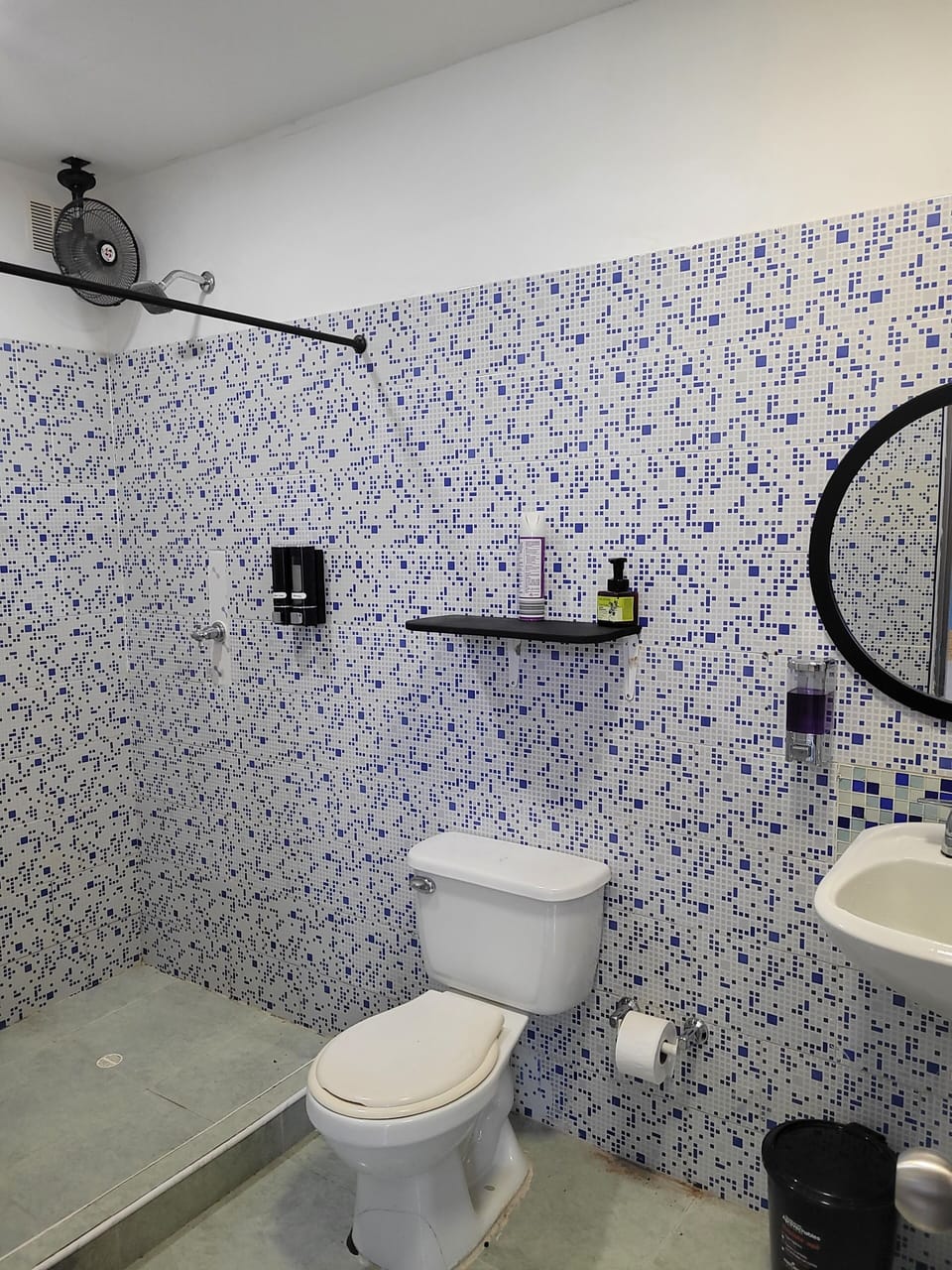 Standard Condo, 3 Bedrooms | Bathroom