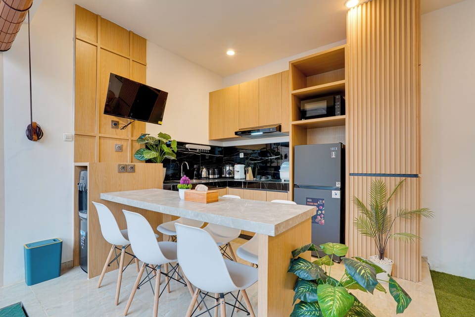 Villa, Pool View | Private kitchen | Electric kettle