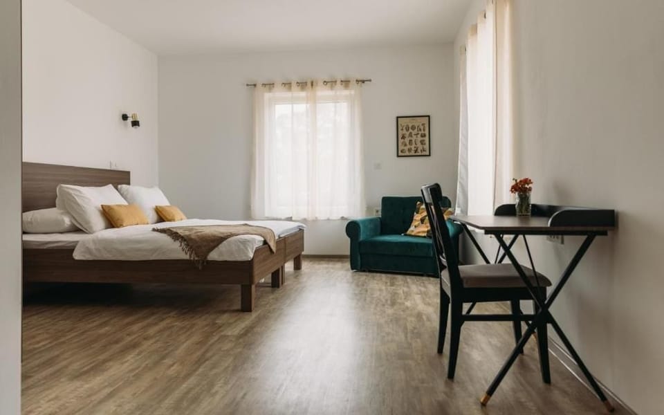 Comfort Double or Twin Room, Garden View | Cribs/infant beds, free WiFi, bed sheets