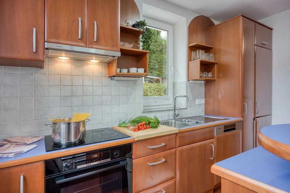 Family Apartment, 1 Bedroom, Balcony (Sunset Gold Suite Portoroz free) | Private kitchen