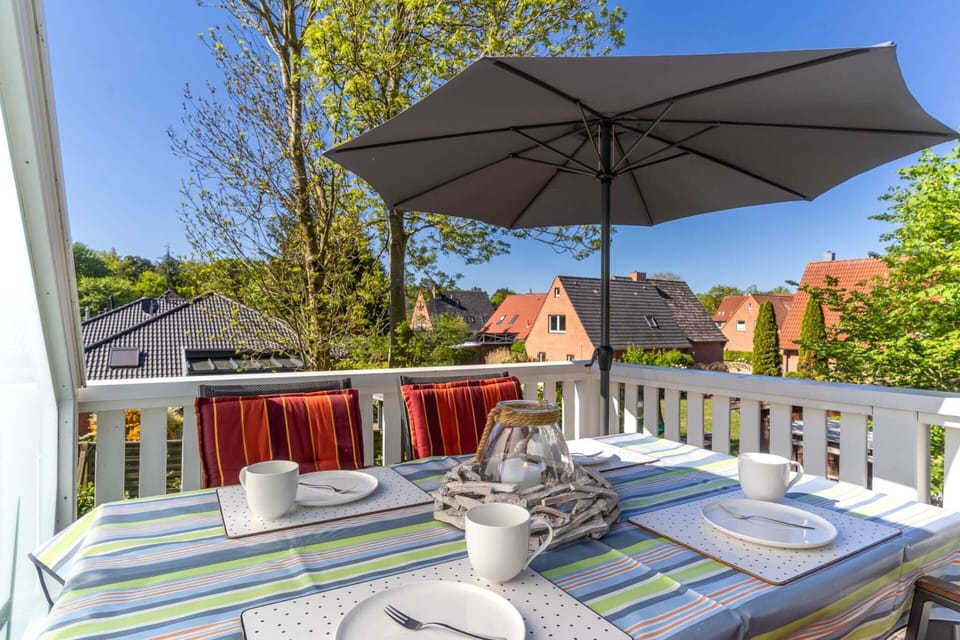 Apartment | Outdoor dining