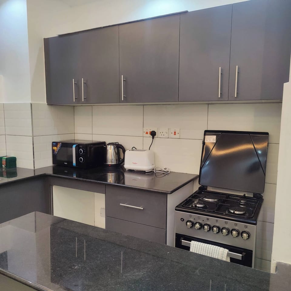Apartment, 1 Bedroom, Accessible, Smoking | Interior