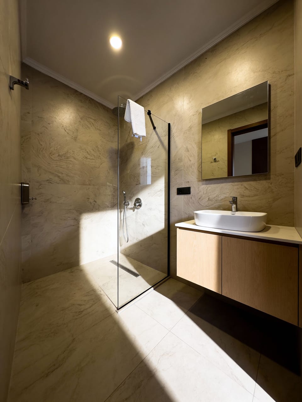 Double Room, 1 Double Bed | Bathroom | Shower, slippers, towels, soap