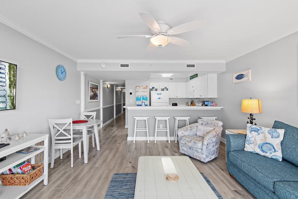Condo, 1 King Bed with Sofa bed (Pelican Isle 202) | Living area