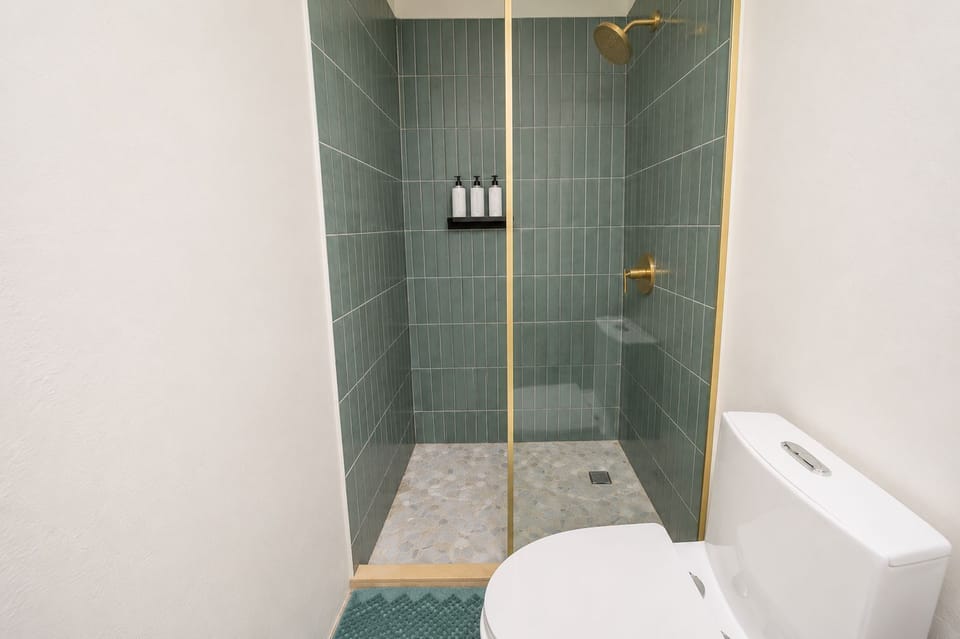 Apartment, City View | Bathroom