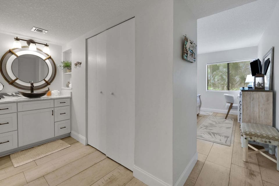 Condo, Multiple Beds, Patio, Ocean View (2104 Beach Wood) | Interior