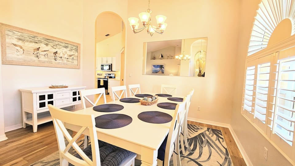 House, Multiple Beds, Pool Access, Pool View (Captain's Key Waterside Retreat) | 3 bedrooms, individually decorated, individually furnished, bed sheets