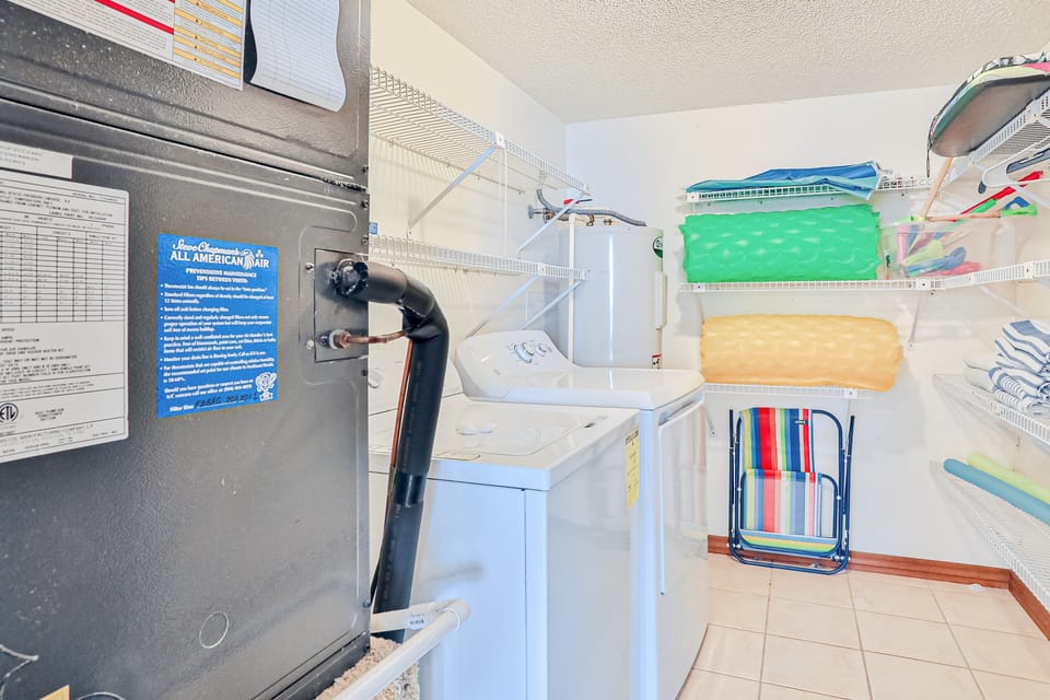 Condo, Multiple Beds, Pool Access, Ocean View (Sand Dollar II 408) | Laundry