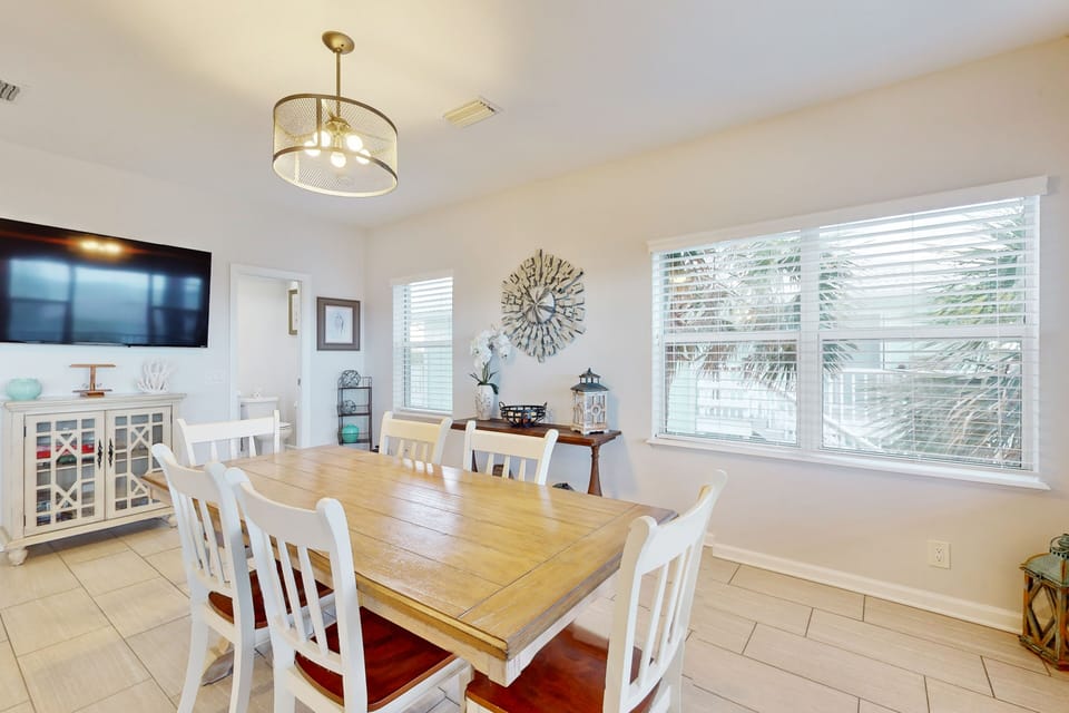 House, Multiple Beds, Pool Access, Ocean View (Atlantic Dream) | 8 bedrooms, individually decorated, individually furnished, bed sheets