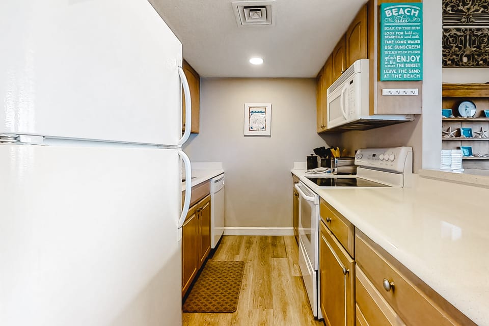 Condo, Multiple Beds, Patio, Beach View (1114 Beach Walker) | Private kitchen