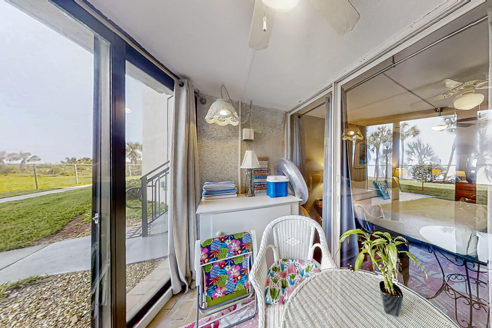 Condo, Multiple Beds, Pool Access, Pool View (Anastasia 111) | Interior
