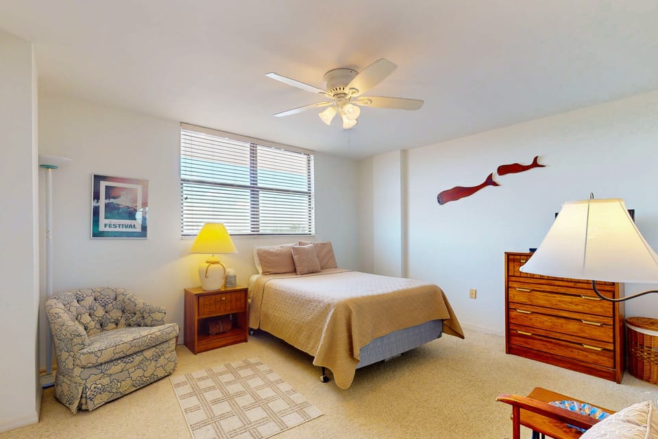 Condo, Multiple Beds, Patio, Beach View (Best of the Beach) | 3 bedrooms, individually decorated, individually furnished, bed sheets