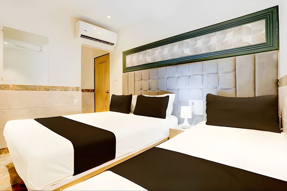 Family Triple Room | Desk, laptop workspace, free WiFi