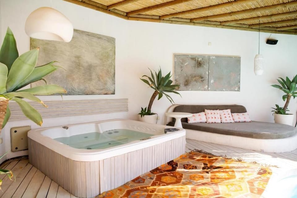 Comfort Villa, Sea View | Interior