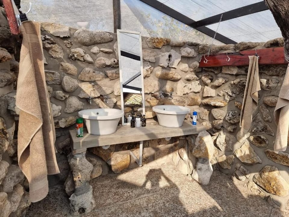Family Room, Garden View | Bathroom | Shower, free toiletries, towels, toilet paper