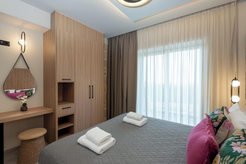 Villa | Blackout drapes, soundproofing, iron/ironing board, free WiFi