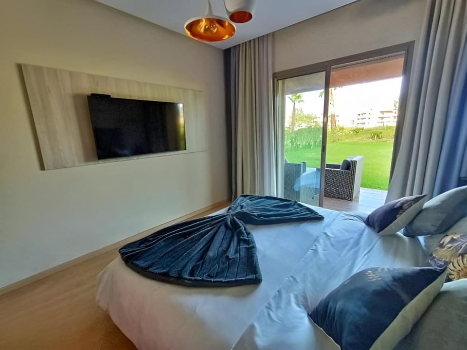 Family Apartment, Golf View