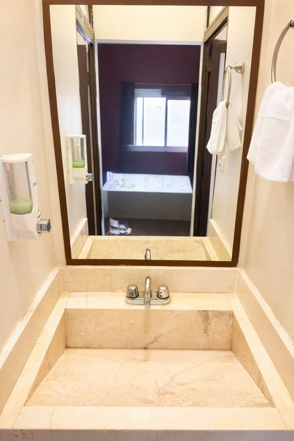 Bathtub, free toiletries, hair dryer, towels