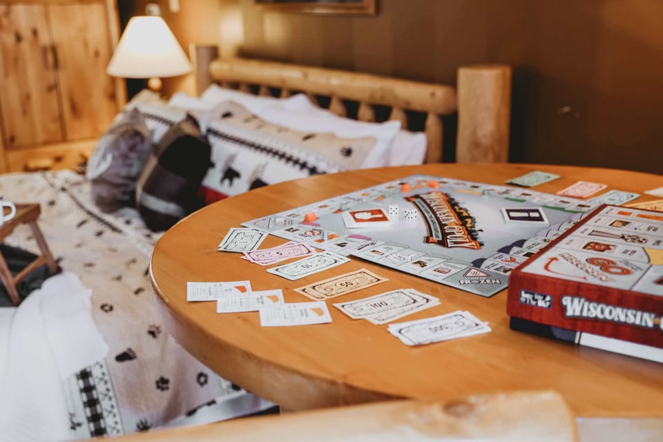 Studio, 1 King Bed, Patio (Island Cove Resort 6) | 1 bedroom, individually decorated, individually furnished