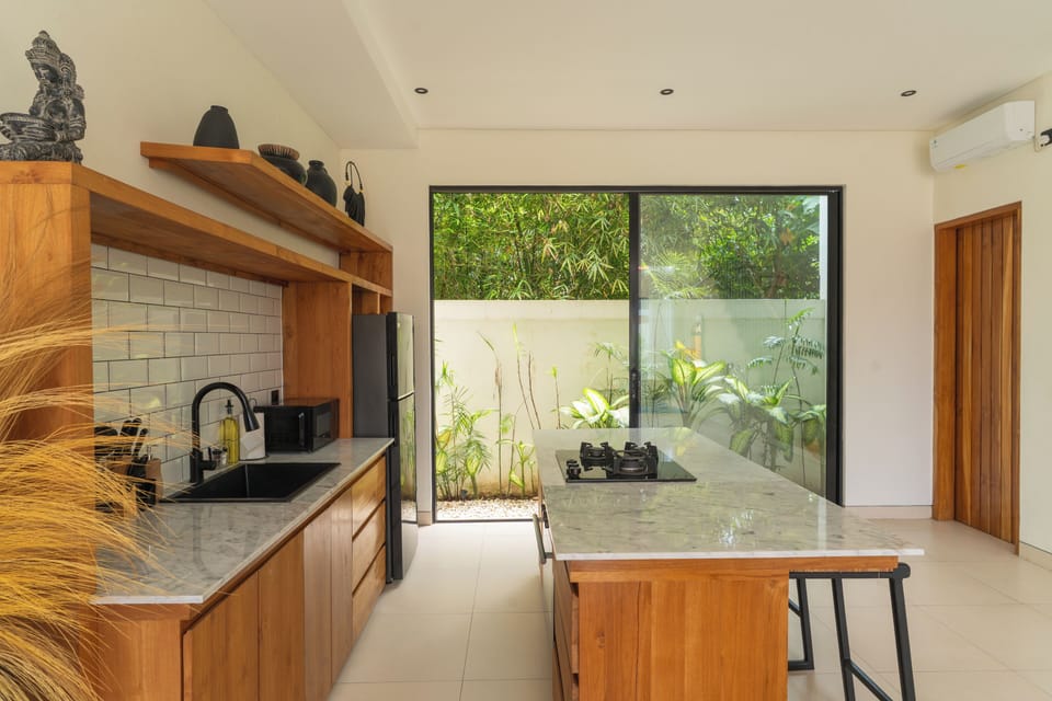 Deluxe Villa, 2 Bedrooms, Private Pool, Pool View | Private kitchen | Fridge, microwave, oven, stovetop