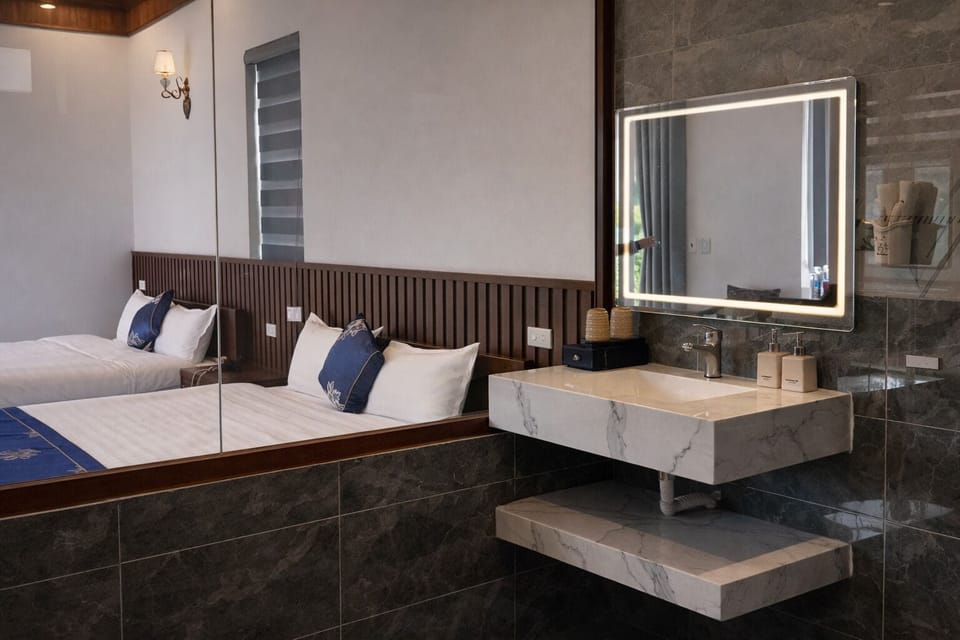 Family Double Room | Bathroom | Free toiletries, hair dryer, towels, soap
