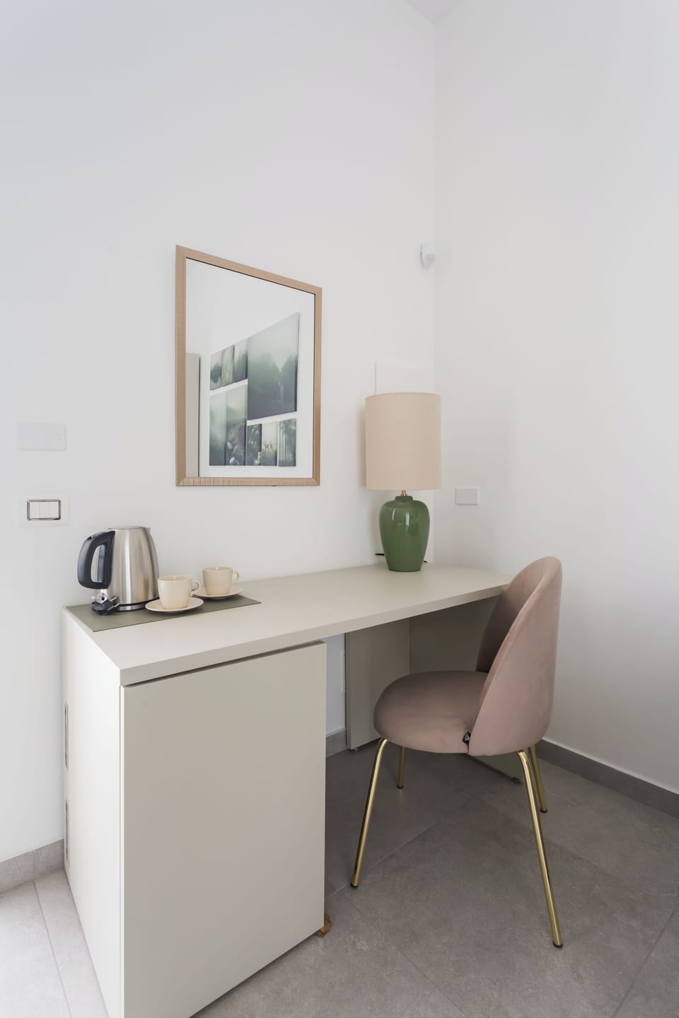 Deluxe Quadruple Room | Interior