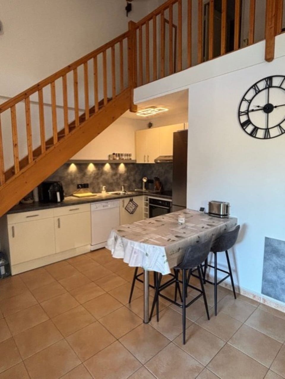 Villa | Dining