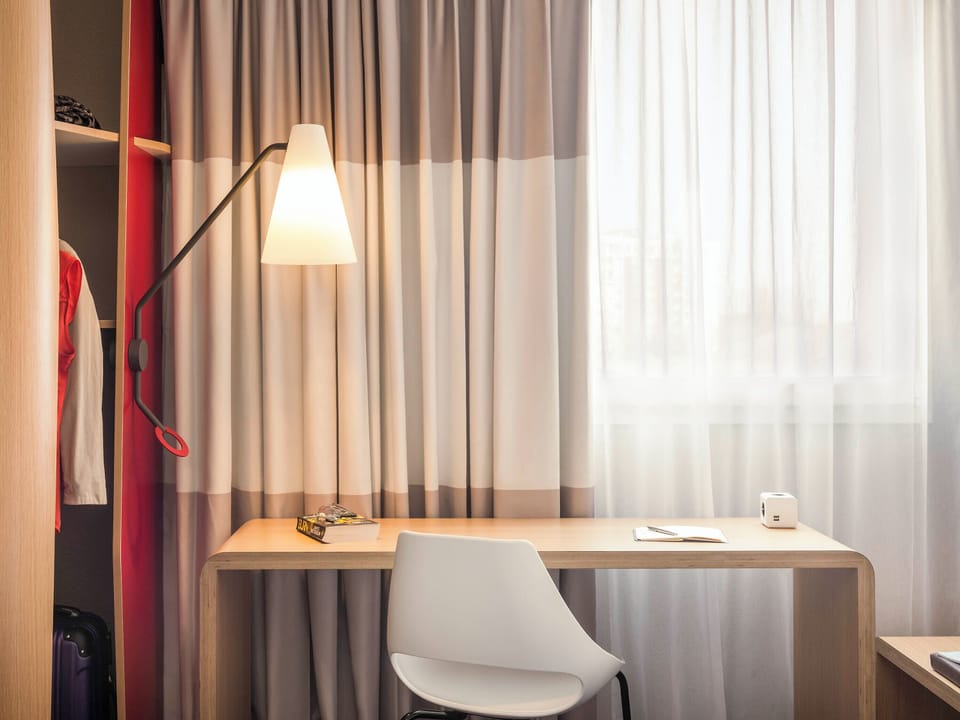 Standard Room, Multiple Beds | Soundproofing, free WiFi