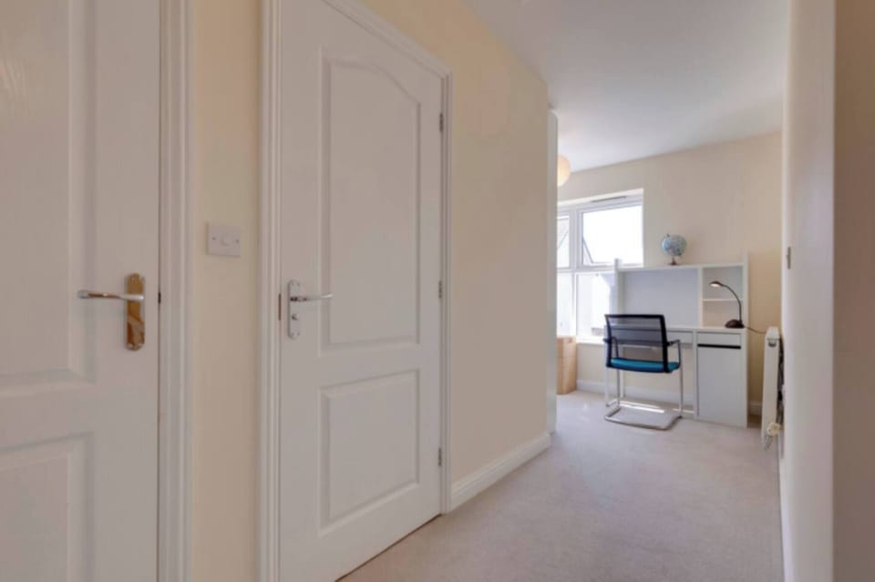 House, 2 Bedrooms, Patio, City View | Interior