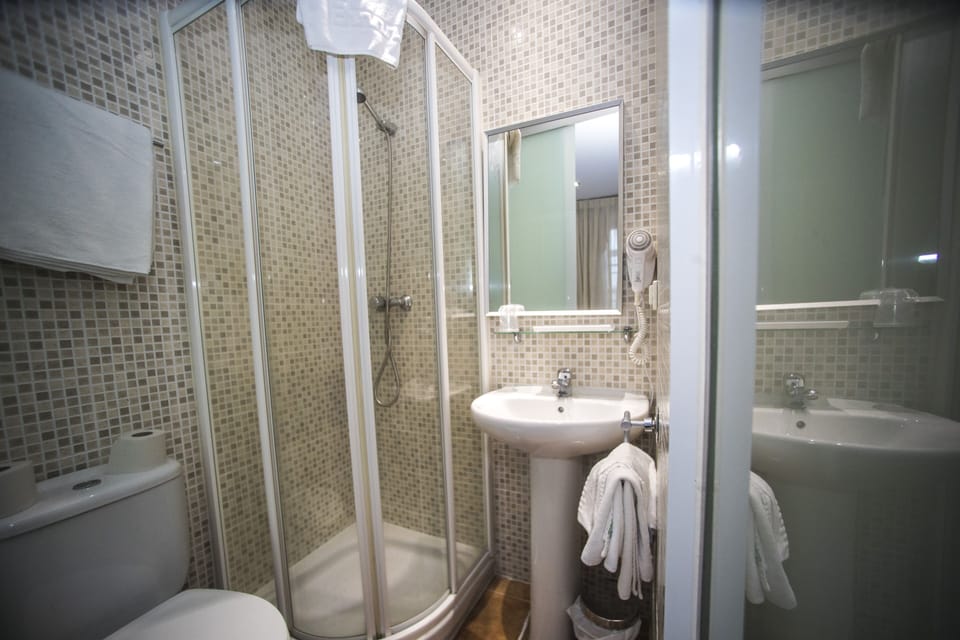 Standard Double Room, 1 Double Bed, Balcony, City View | Bathroom | Shower, free toiletries, hair dryer, towels