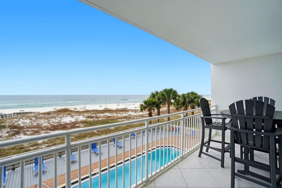 Condo, Multiple Beds (SeaSpray East 224-Gulf Front) | Outdoor dining