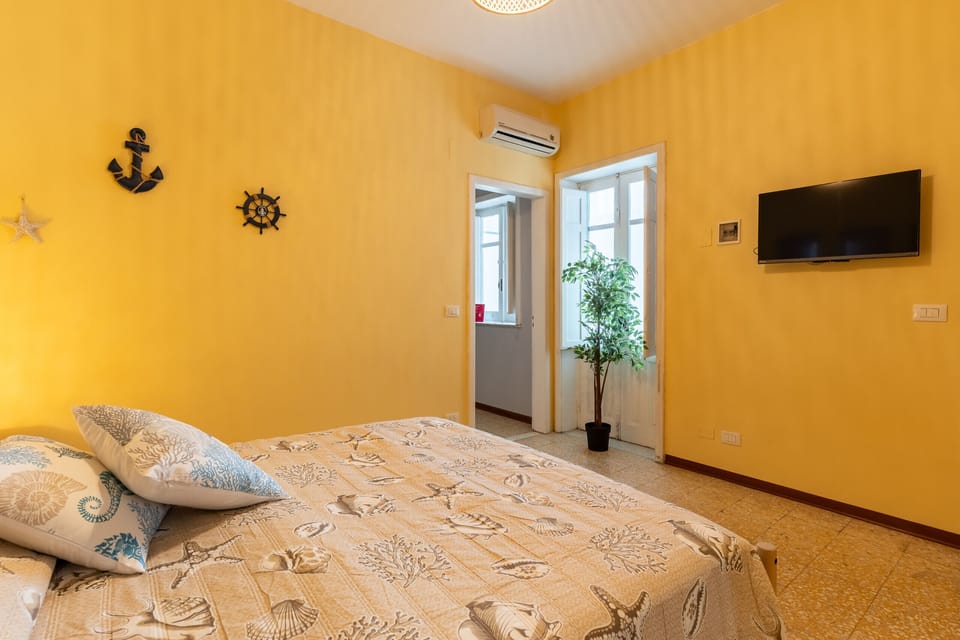 House | 1 bedroom