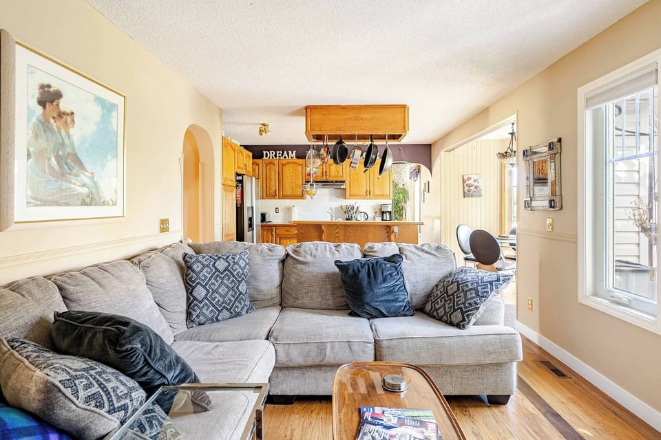 House, 4 Bedrooms, Garden View | Living room