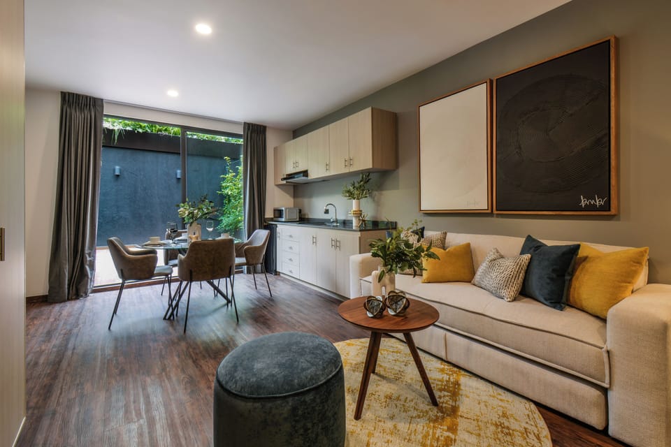 Deluxe Loft | Living area