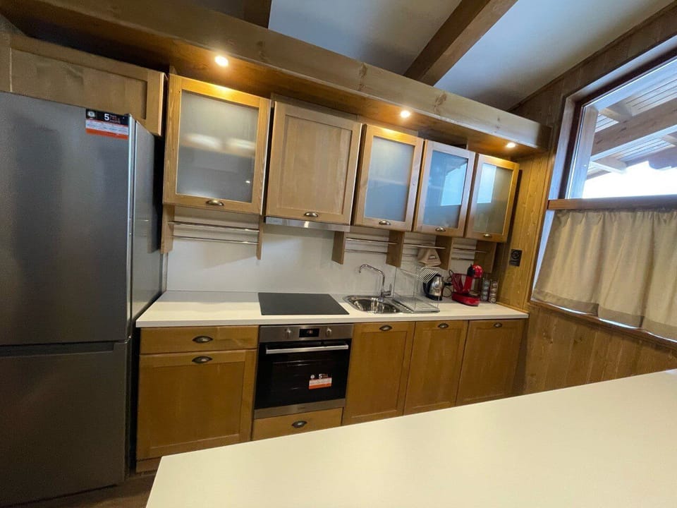 Superior Villa, Patio, Mountain View | Private kitchen