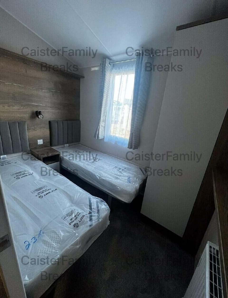 3 bedrooms, individually decorated, individually furnished, free WiFi