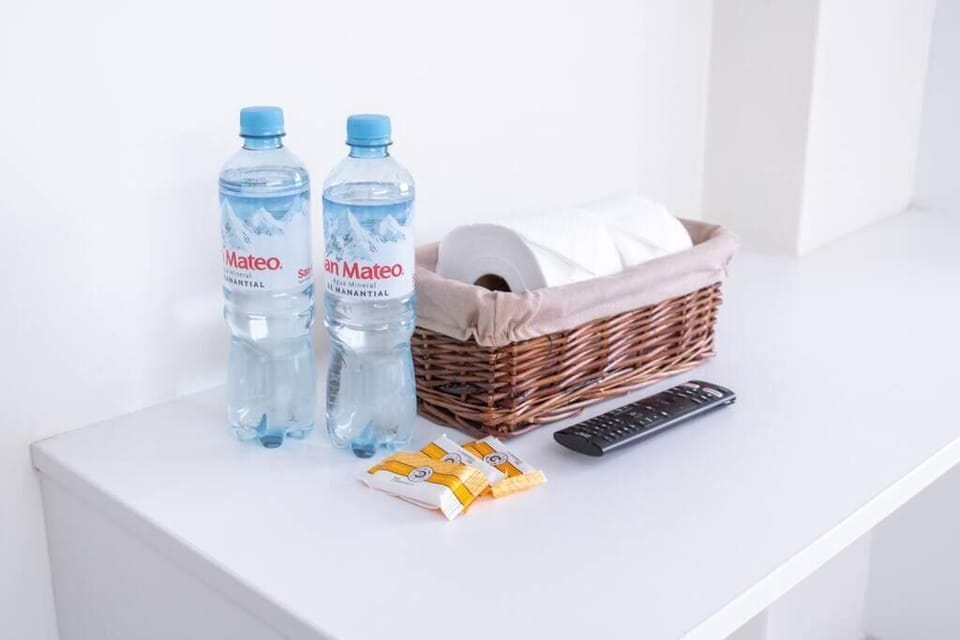 Superior Room, Park View | Bathroom amenities | Shower, free toiletries, hair dryer, towels