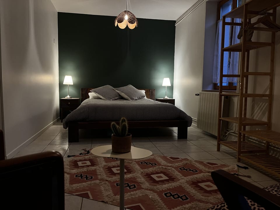 Comfort Suite, Ensuite, Garden View | Iron/ironing board, free WiFi