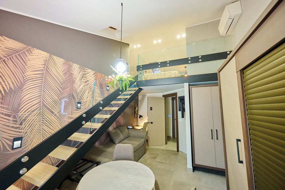 Deluxe Duplex | Living area
