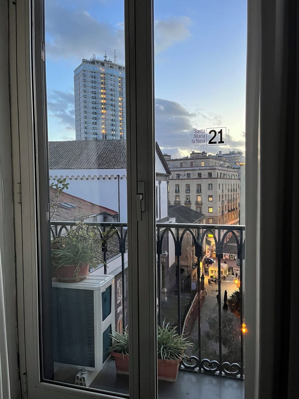 Family Room, Balcony, City View | WiFi (free)