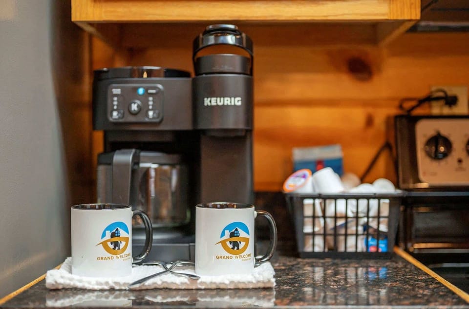 House, Multiple Beds, Hot Tub, Garden View (Lost Key) | Coffee and/or coffee maker