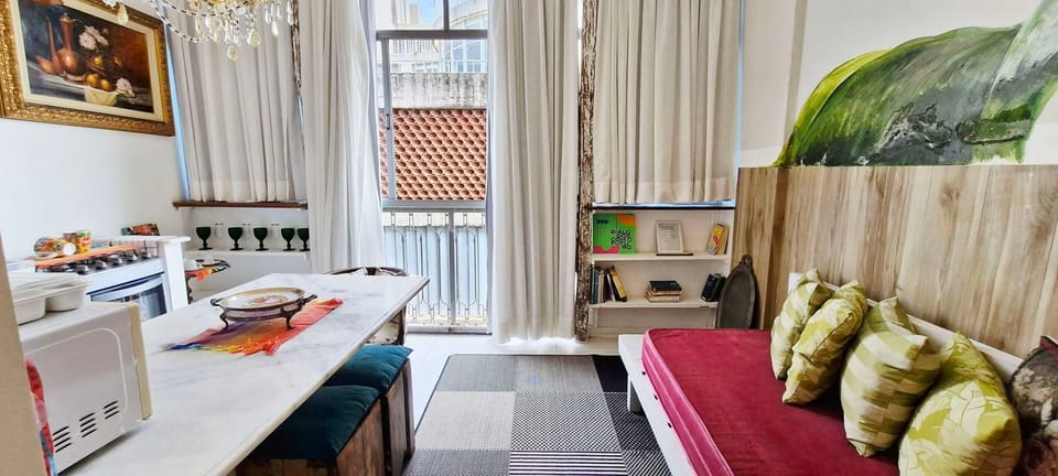 Basic Apartment | Living area