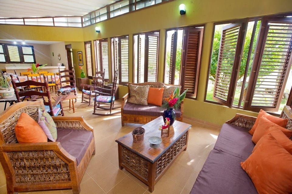Family Cottage, Courtyard View | Living area