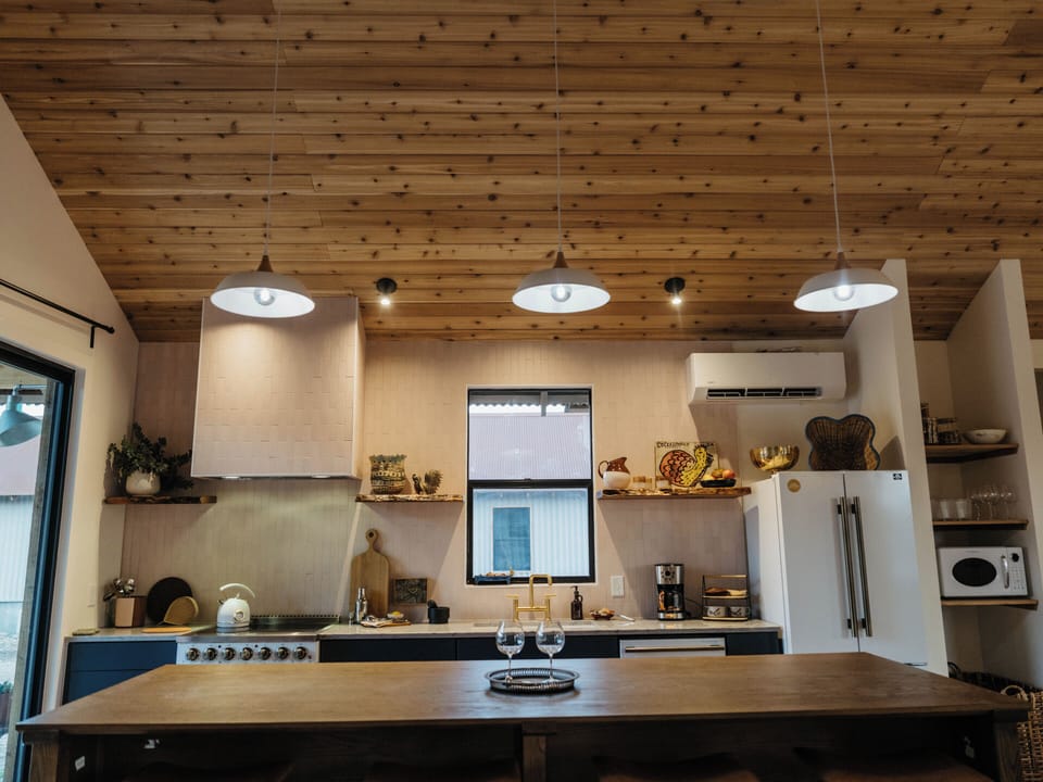 Cabin | Private kitchen | Full-size fridge, microwave, oven, stovetop